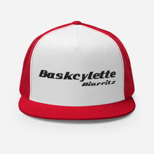 Charger l&#39;image dans la galerie, Casquette Trucker Brodée / Embroidery Trucker Cap  BASKCYCLETTE BIARRITZ
