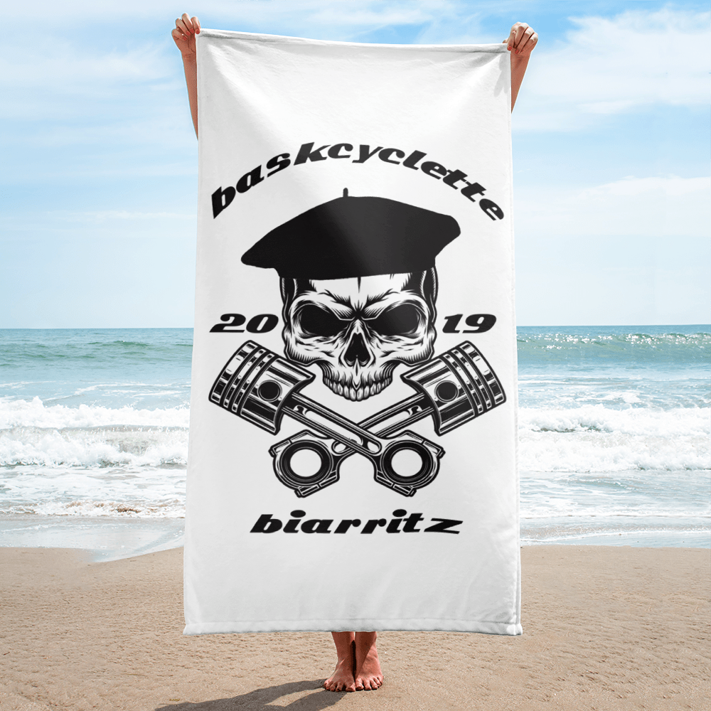 serviette de bain / Towel   logo skull baskcyclette biarritz