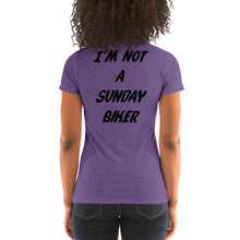 Charger l&#39;image dans la galerie, T-shirt femme manches courtes / Ladies&#39; short sleeve t-shirt LOGO I&#39;M NOT A SUNDAY BIKER
