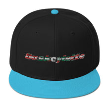 Charger l&#39;image dans la galerie, Casquette Snapback Brodée / Embroidery Snapback Hat  BASKCYCLETTE COULEUR PAYS BASQUE
