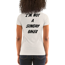 Charger l&#39;image dans la galerie, T-shirt femme manches courtes / Ladies&#39; short sleeve t-shirt LOGO I&#39;M NOT A SUNDAY BIKER
